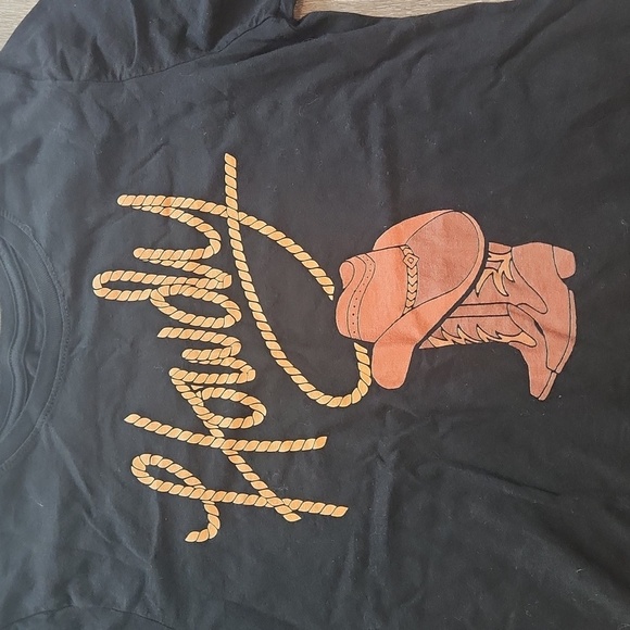 Black 'Howdy' T-Shirt with Cowboy Boot Design - Picture 2 of 3
